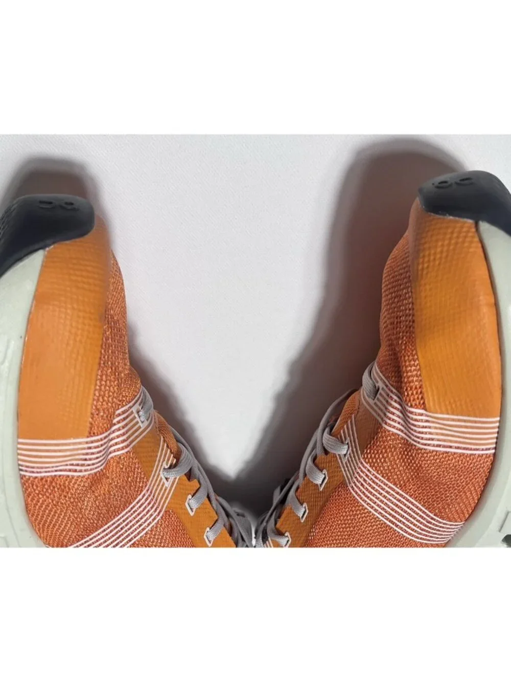 On Cloudgo Orange Turmeric Aloe Running Shoes Sneakers - Men Size 10